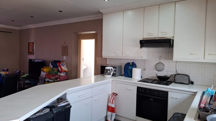 2 Bedroom Property for Sale in Raceview Gauteng