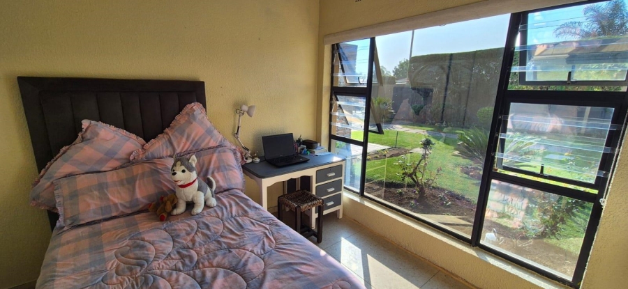 4 Bedroom Property for Sale in Brackendowns Gauteng