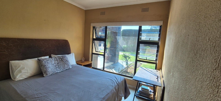 4 Bedroom Property for Sale in Brackendowns Gauteng