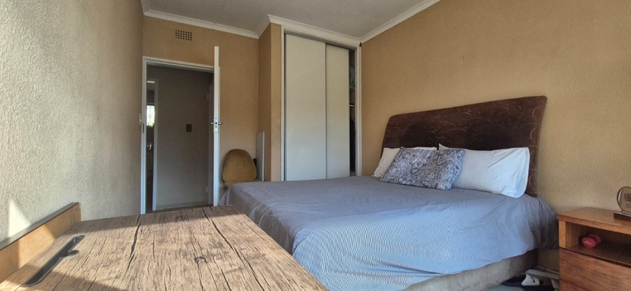 4 Bedroom Property for Sale in Brackendowns Gauteng