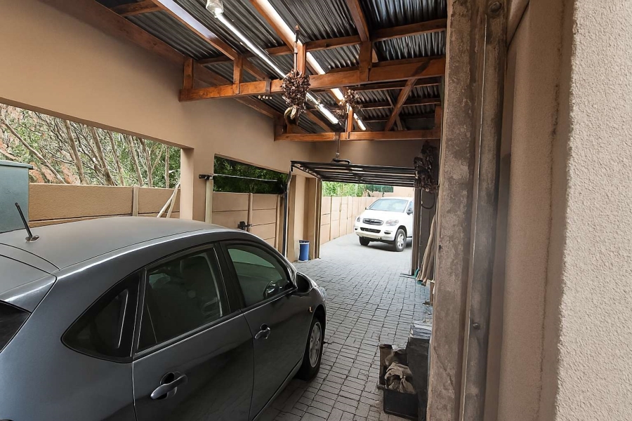 4 Bedroom Property for Sale in Brackendowns Gauteng