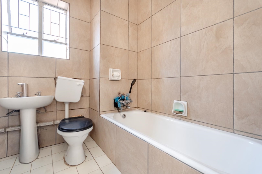 3 Bedroom Property for Sale in Sunnyside Gauteng