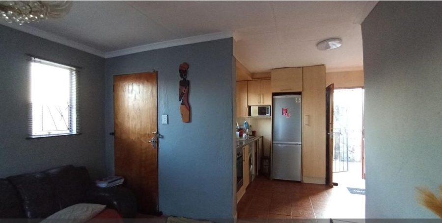 3 Bedroom Property for Sale in Clayville Gauteng