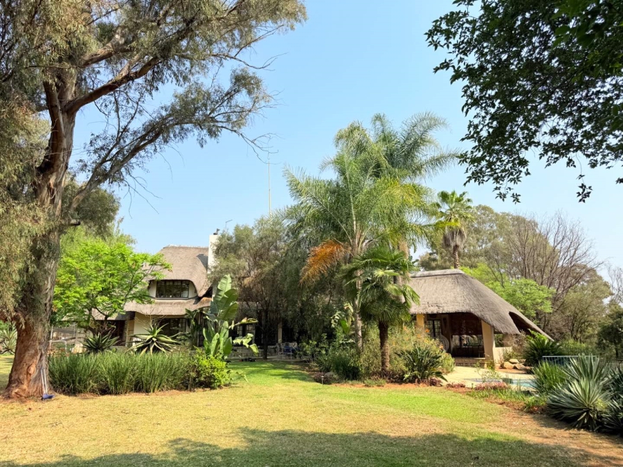 5 Bedroom Property for Sale in Kyalami Ah Gauteng