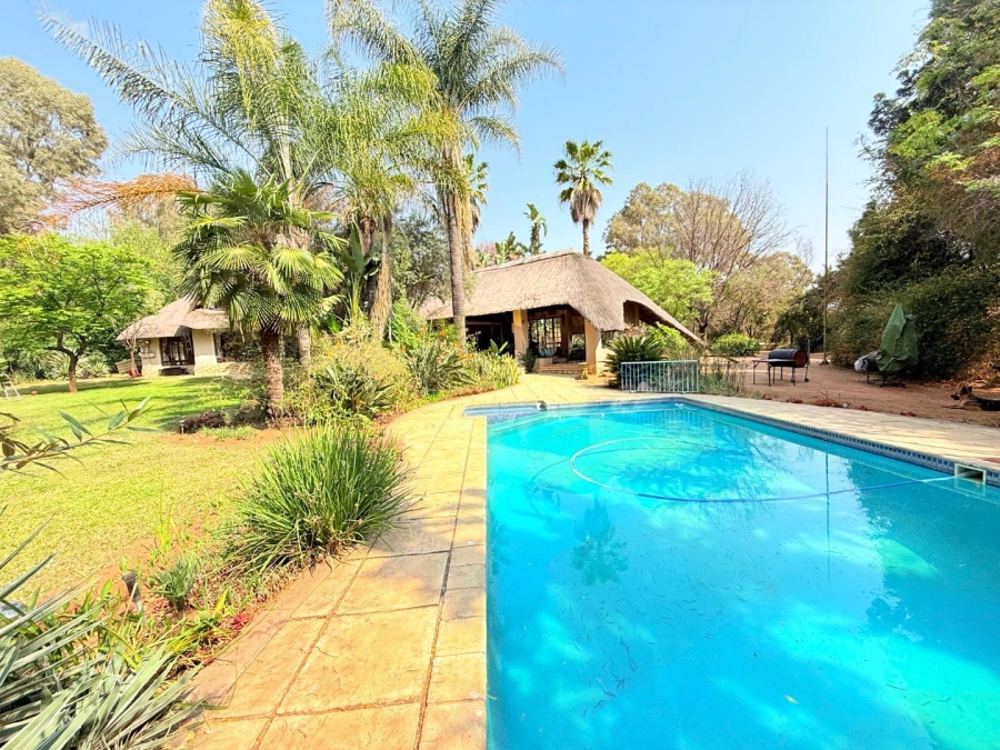 5 Bedroom Property for Sale in Kyalami Ah Gauteng
