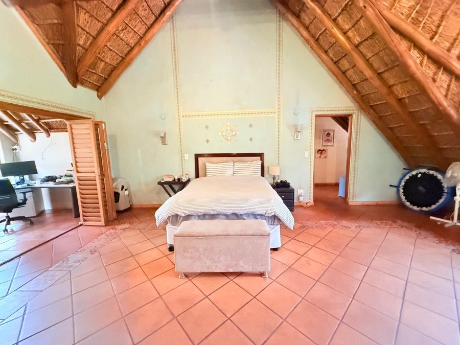 5 Bedroom Property for Sale in Kyalami Ah Gauteng
