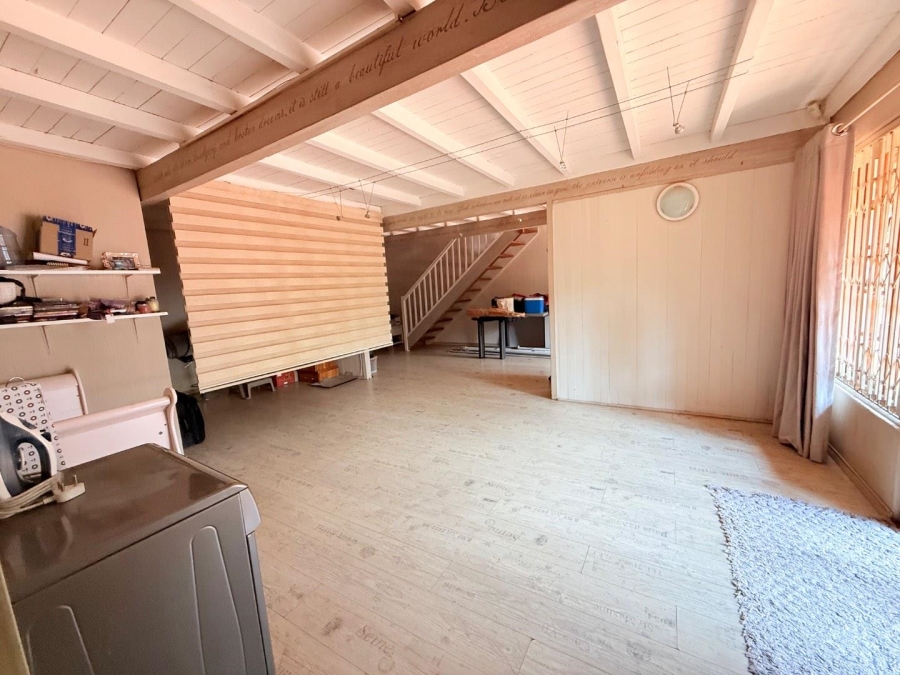 5 Bedroom Property for Sale in Kyalami Ah Gauteng