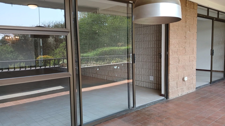 To Let 3 Bedroom Property for Rent in Hurlingham Manor Gauteng