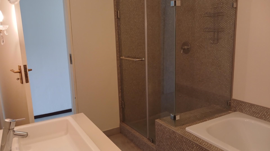 To Let 3 Bedroom Property for Rent in Hurlingham Manor Gauteng