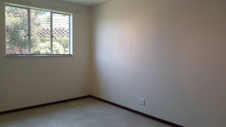 To Let 3 Bedroom Property for Rent in Hurlingham Manor Gauteng
