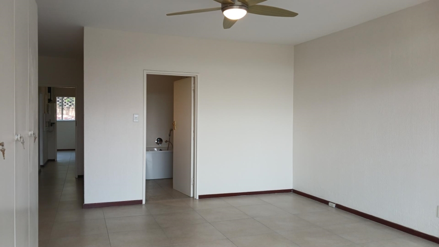 To Let 3 Bedroom Property for Rent in Hurlingham Manor Gauteng