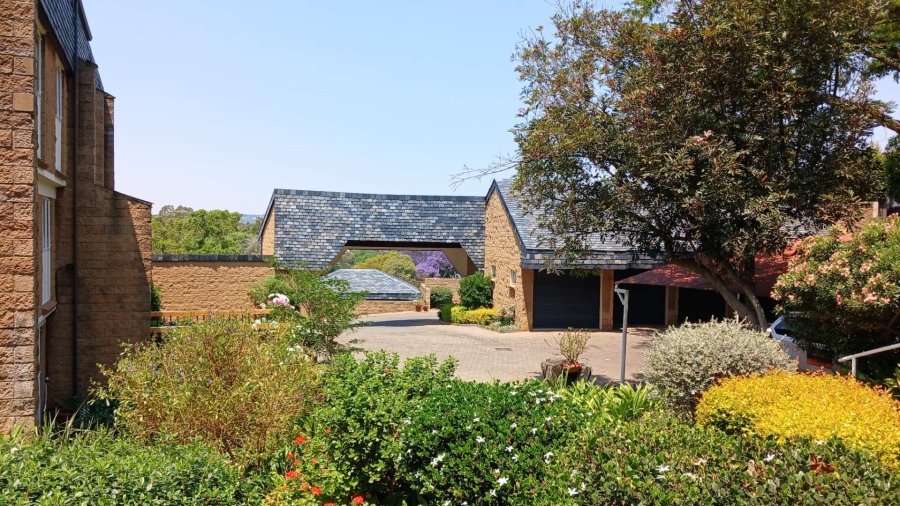 To Let 3 Bedroom Property for Rent in Hurlingham Manor Gauteng