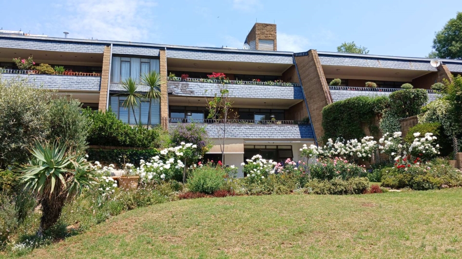 To Let 3 Bedroom Property for Rent in Hurlingham Manor Gauteng