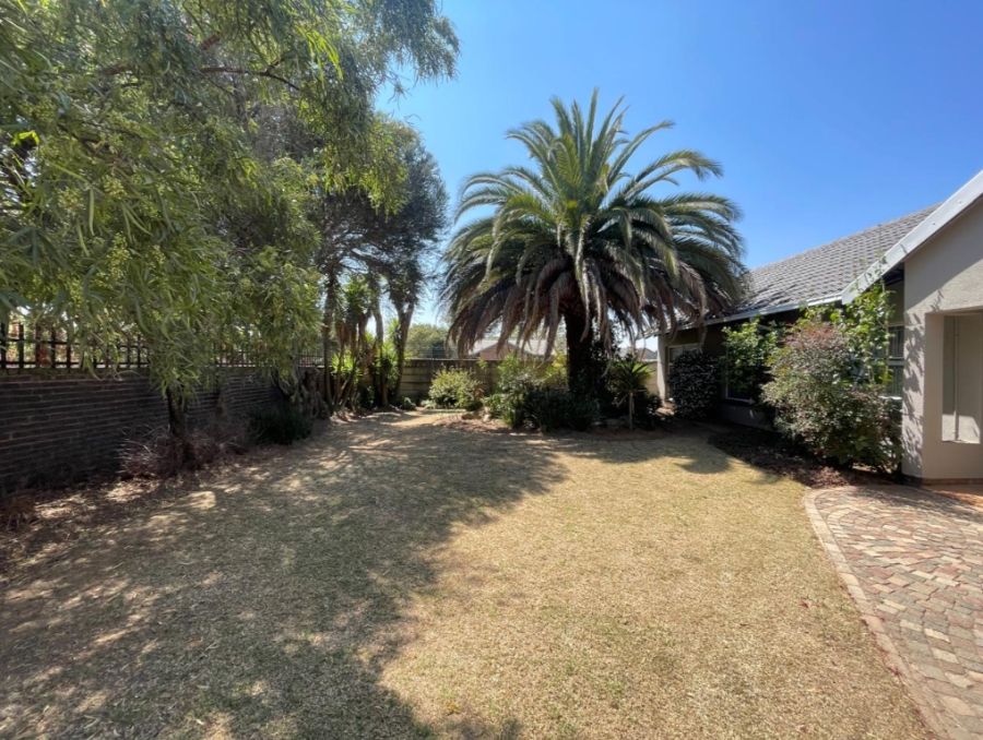 4 Bedroom Property for Sale in Mayberry Park Gauteng