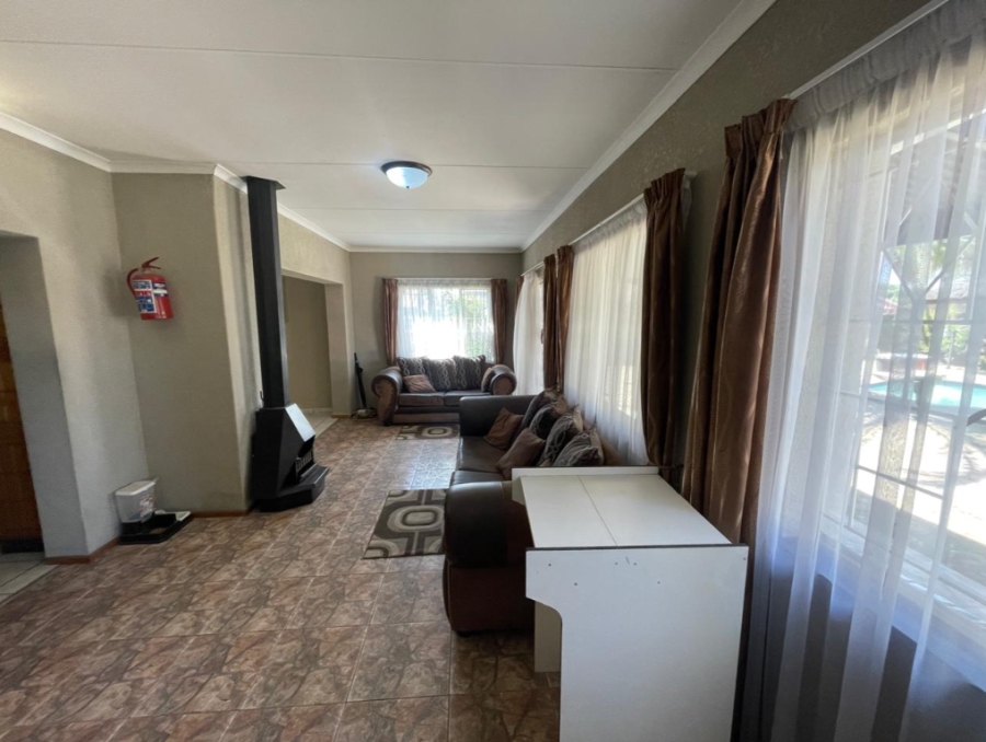 4 Bedroom Property for Sale in Mayberry Park Gauteng