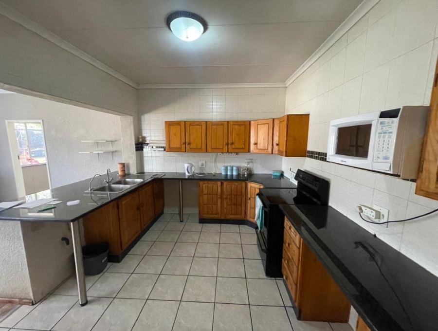 4 Bedroom Property for Sale in Mayberry Park Gauteng