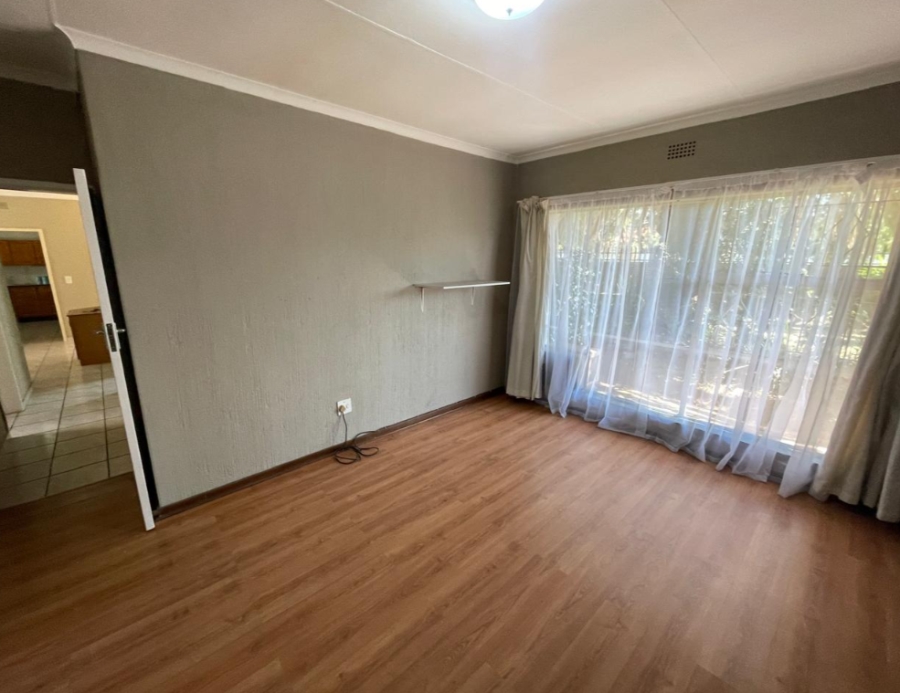 4 Bedroom Property for Sale in Mayberry Park Gauteng