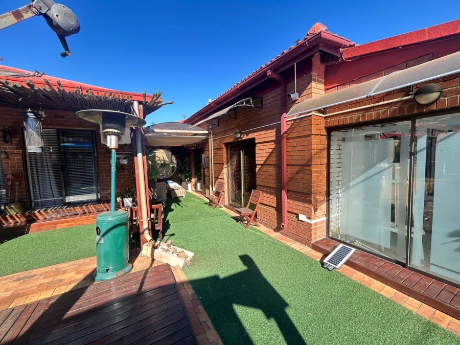 3 Bedroom Property for Sale in Eldorado Estate Gauteng