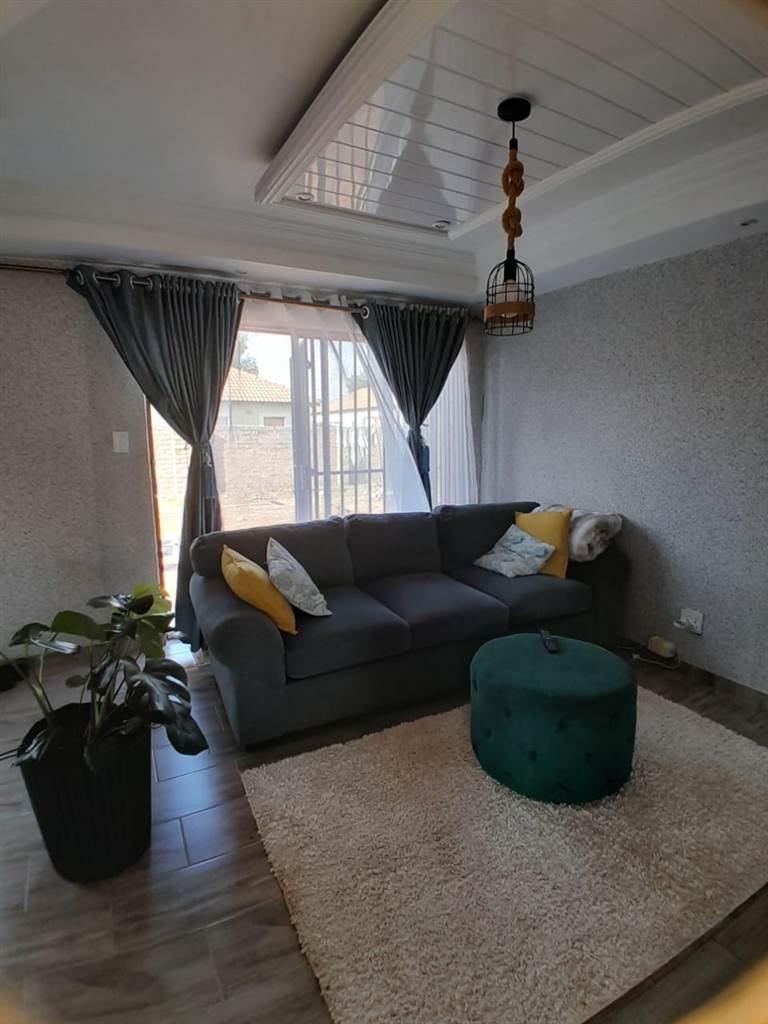 3 Bedroom Property for Sale in Akasia Gauteng