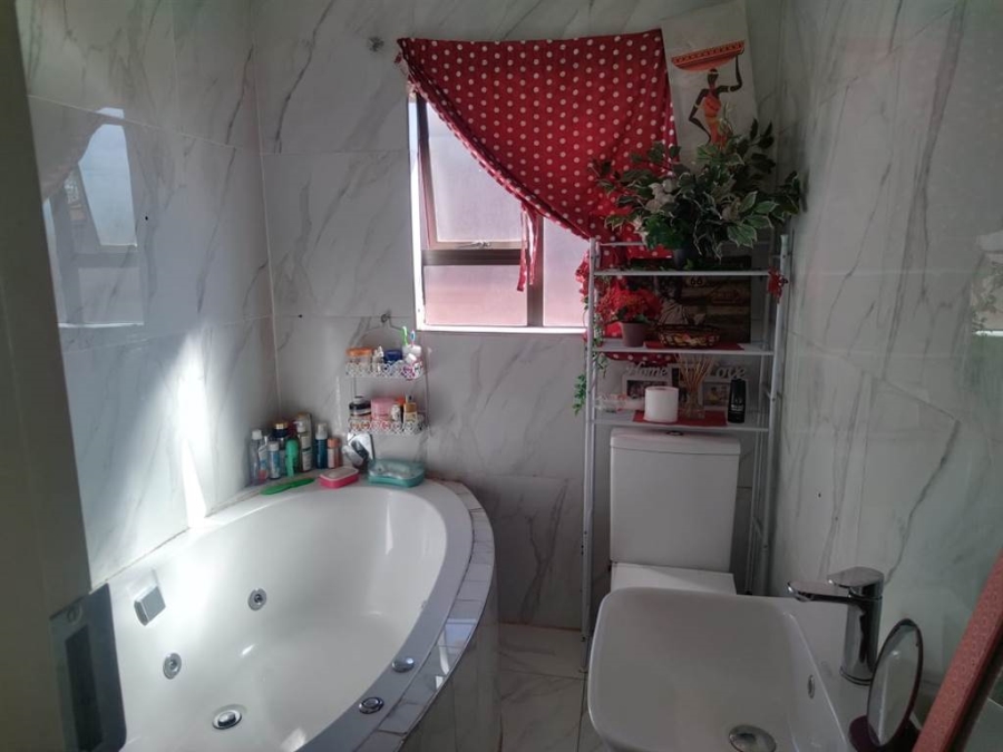 3 Bedroom Property for Sale in Soshanguve XX Gauteng