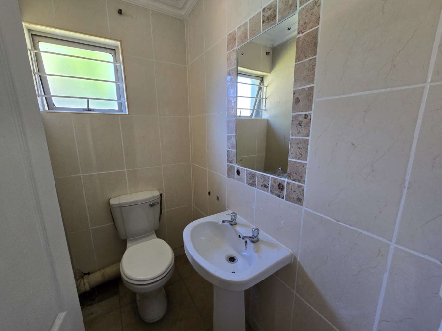 To Let 2 Bedroom Property for Rent in Sandown Gauteng