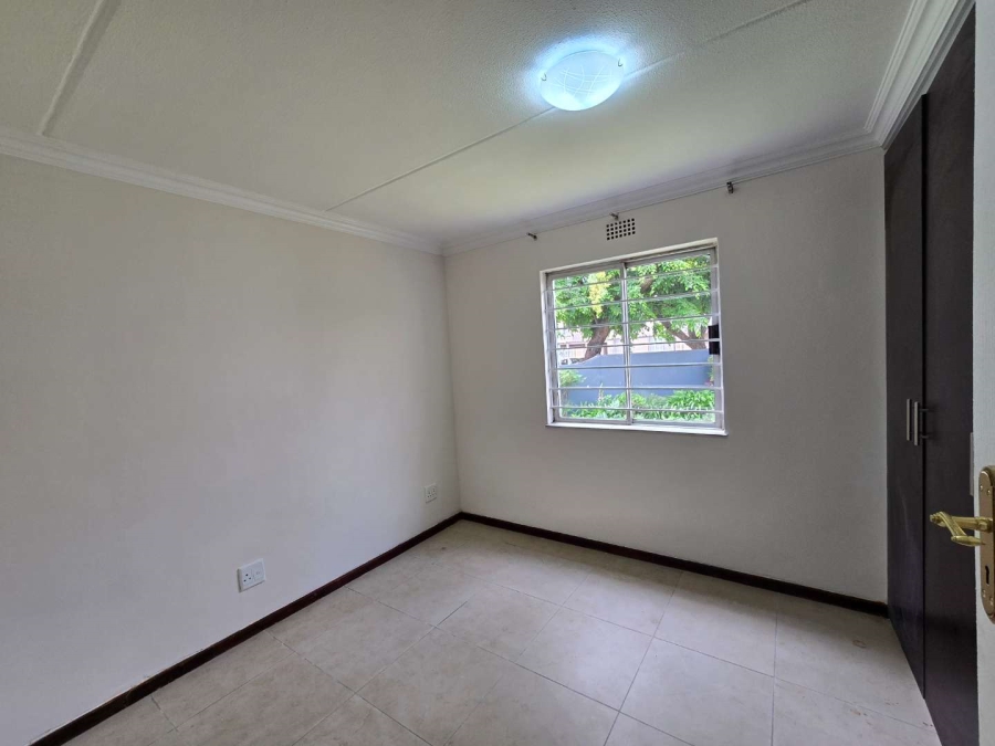 To Let 2 Bedroom Property for Rent in Sandown Gauteng