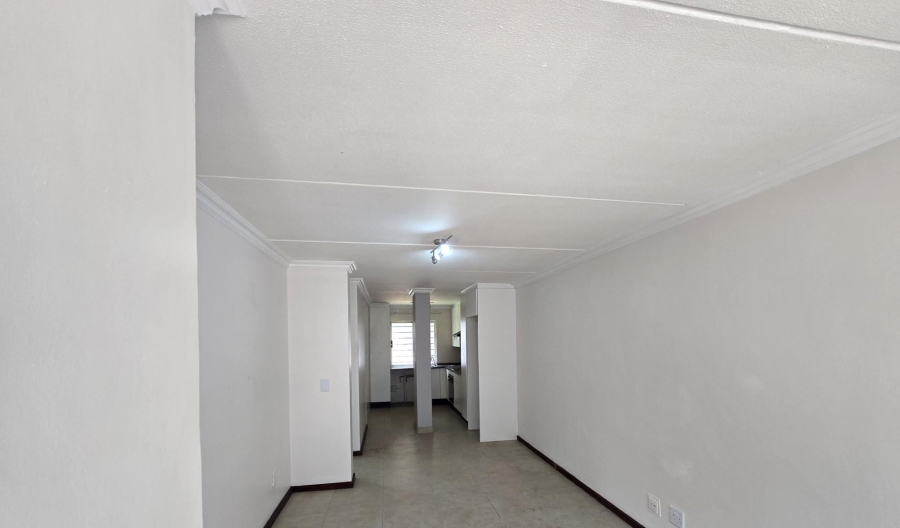 To Let 2 Bedroom Property for Rent in Sandown Gauteng