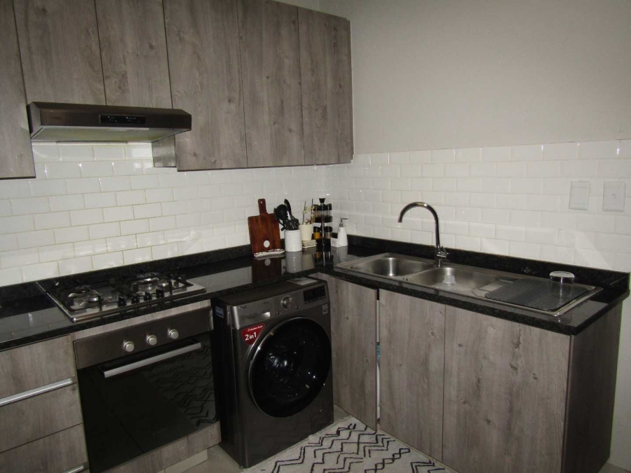 To Let 3 Bedroom Property for Rent in Bartlett Gauteng