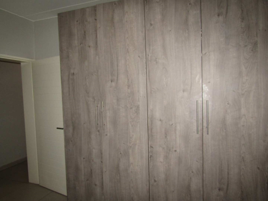 To Let 3 Bedroom Property for Rent in Bartlett Gauteng