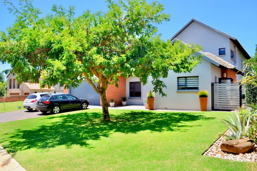 To Let 4 Bedroom Property for Rent in Hazeldean Gauteng