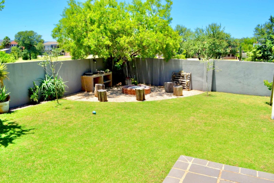 To Let 4 Bedroom Property for Rent in Hazeldean Gauteng