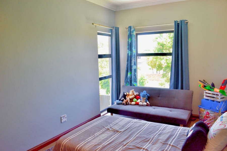 To Let 4 Bedroom Property for Rent in Hazeldean Gauteng
