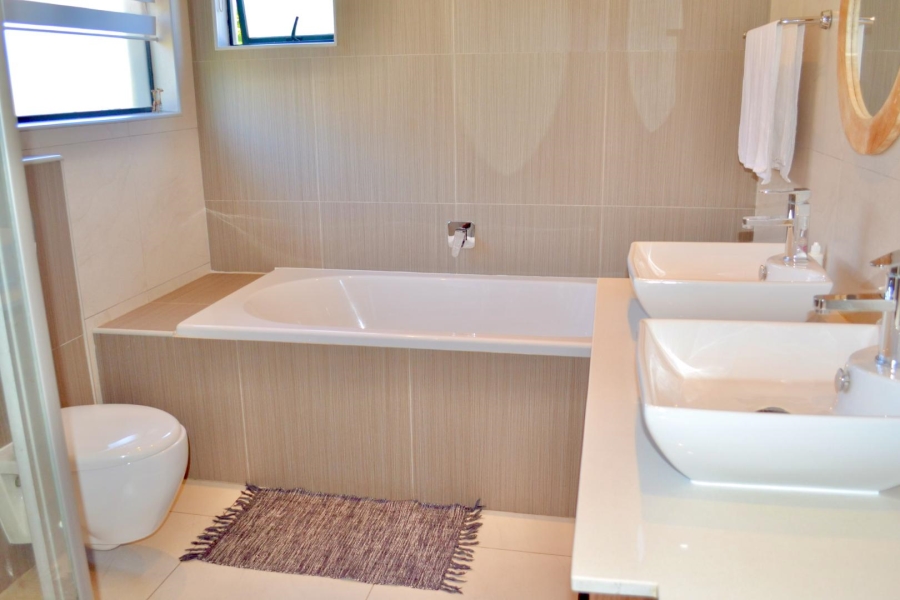 To Let 4 Bedroom Property for Rent in Hazeldean Gauteng