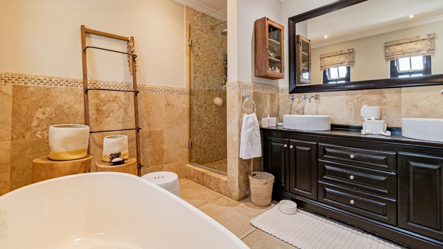 4 Bedroom Property for Sale in Dainfern Valley Gauteng