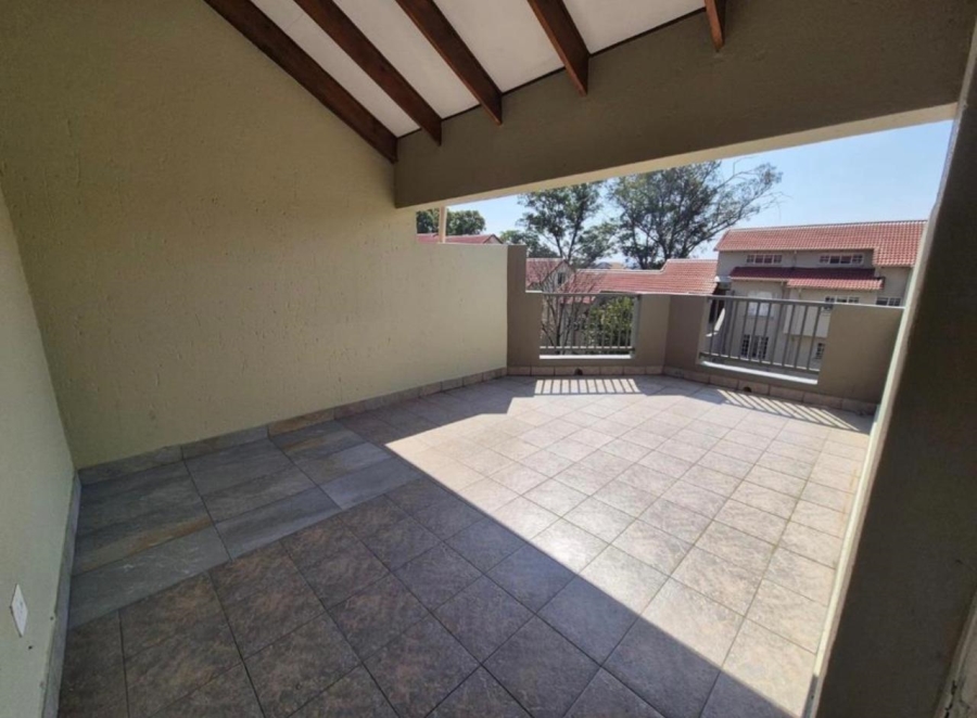 To Let 2 Bedroom Property for Rent in Paulshof Gauteng