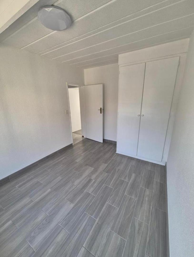 To Let 2 Bedroom Property for Rent in Paulshof Gauteng