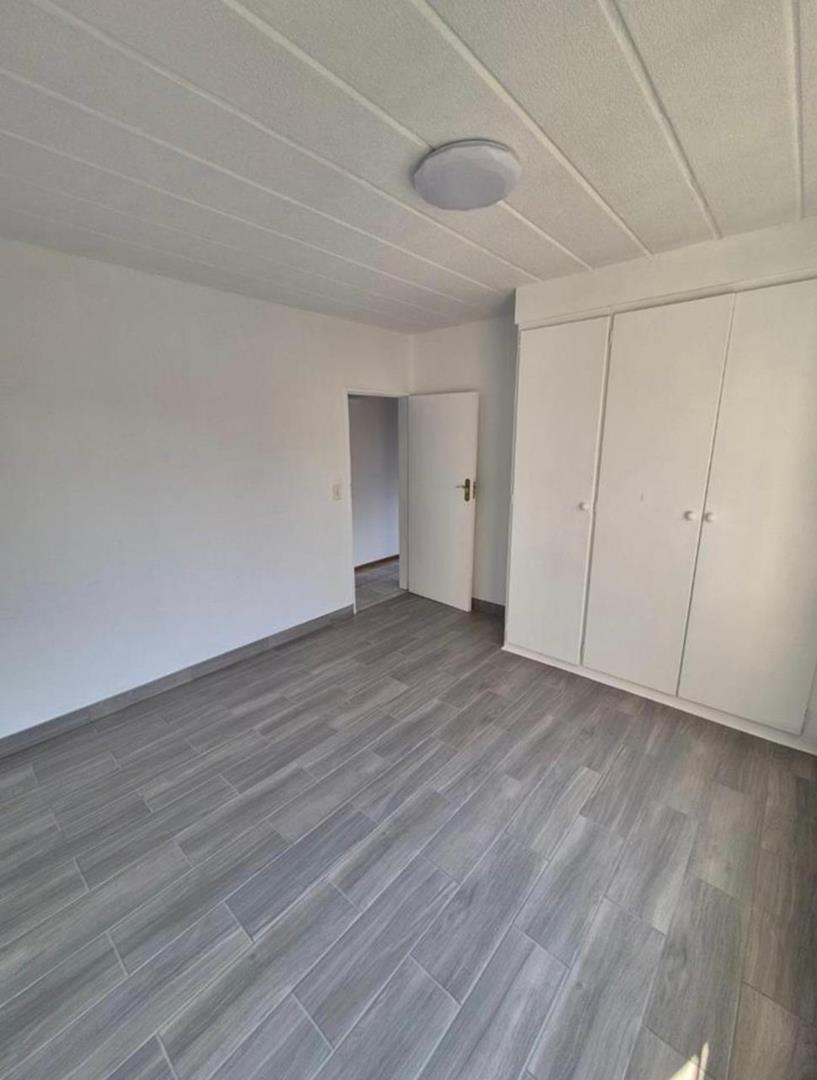 To Let 2 Bedroom Property for Rent in Paulshof Gauteng