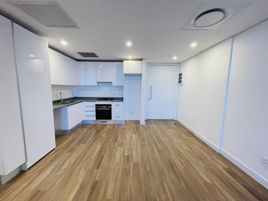 To Let 2 Bedroom Property for Rent in Illovo Gauteng