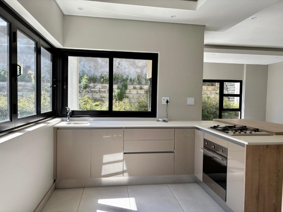 To Let 3 Bedroom Property for Rent in Bryanston Gauteng