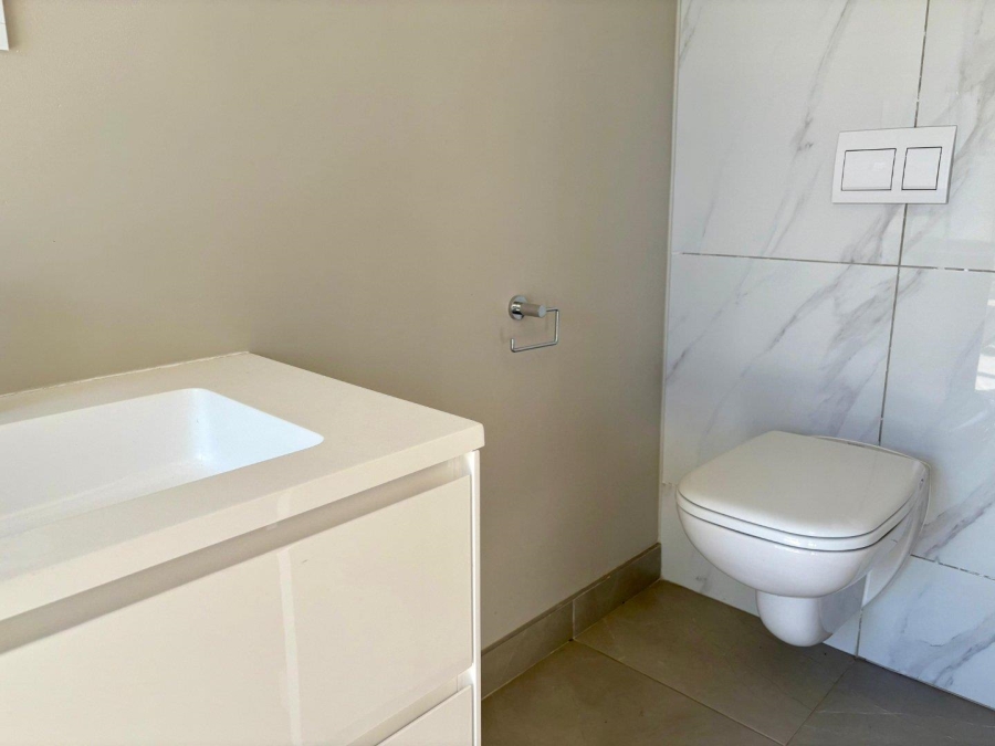 To Let 3 Bedroom Property for Rent in Bryanston Gauteng