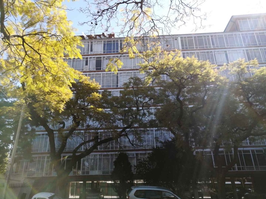 1 Bedroom Property for Sale in Sunnyside Gauteng