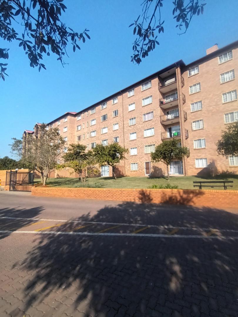 1 Bedroom Property for Sale in Annlin Gauteng