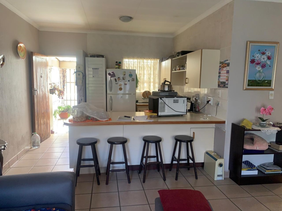 2 Bedroom Property for Sale in Birchleigh North Gauteng