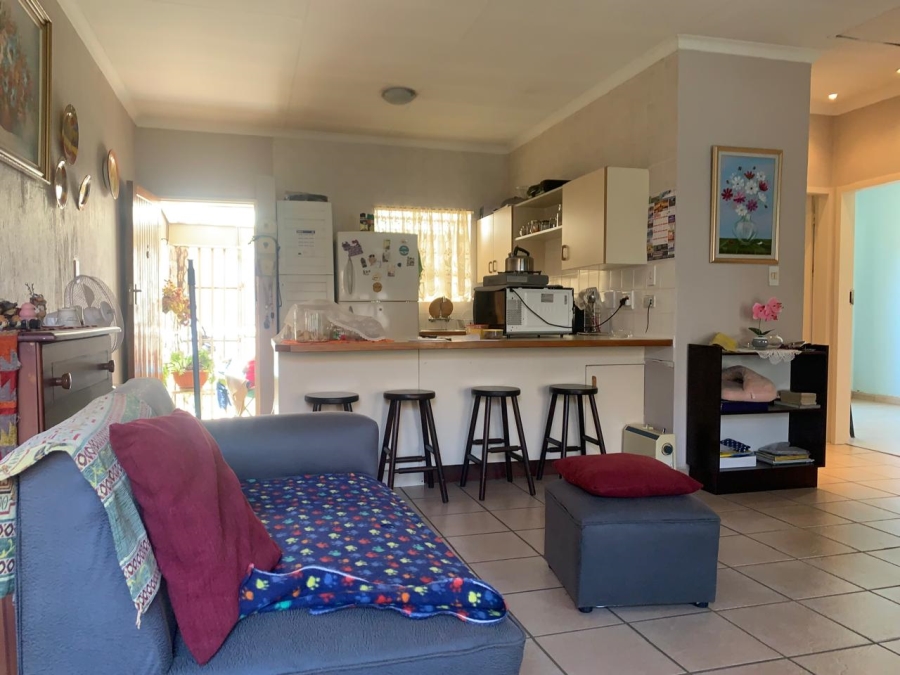 2 Bedroom Property for Sale in Birchleigh North Gauteng