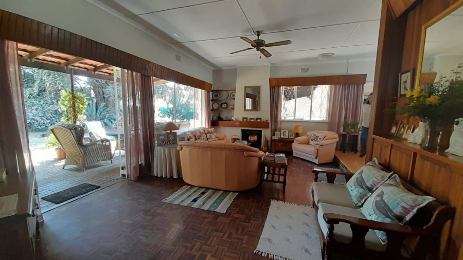 5 Bedroom Property for Sale in Aston Manor Gauteng