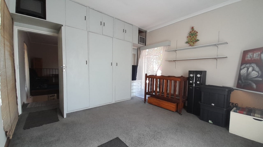 5 Bedroom Property for Sale in Aston Manor Gauteng