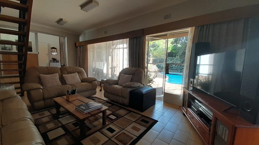 5 Bedroom Property for Sale in Aston Manor Gauteng