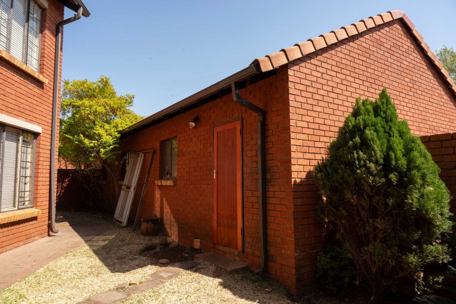 3 Bedroom Property for Sale in Eco Park Gauteng