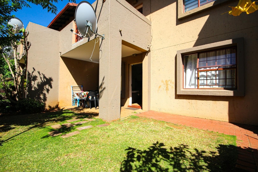 2 Bedroom Property for Sale in Lakefield Gauteng
