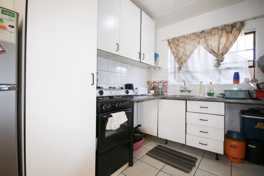 2 Bedroom Property for Sale in Lakefield Gauteng